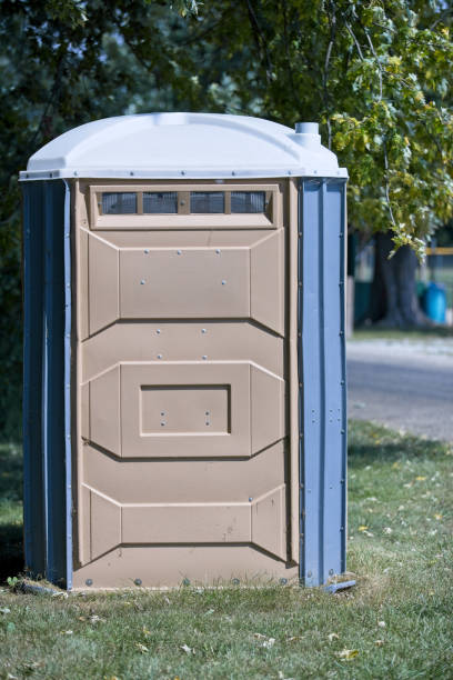Best Emergency porta potty rental  in Neenah, WI